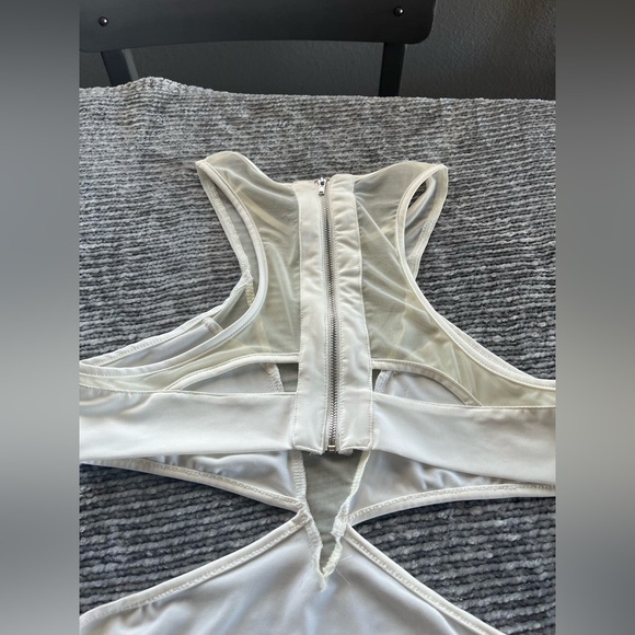 White Bodycon Dress with open sides and back - Picture 3 of 4